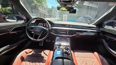 2023 Audi S8 4.0 TFSI Quattro LWB, белый — фото 15
