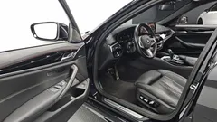 2022 BMW 5-Series 530i M Sport Package — фото 11