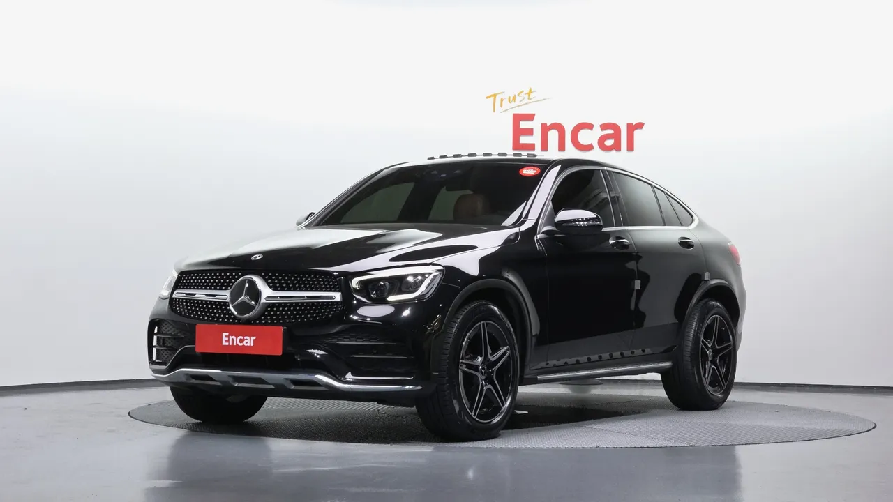 2022 Mercedes-Benz GLC-Class GCL300 4MATIC Coupe