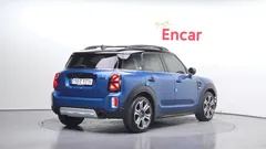 2023 Mini Countryman ALL4 Classic Launch Pack — фото 2