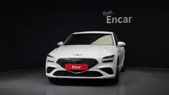 2021 Genesis G70 Gasoline 2.0T 4WD, белый — фото 3