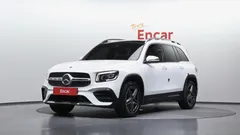 2021 Mercedes-Benz GLB-Class GLB250 4MATIC, белый — фото 1