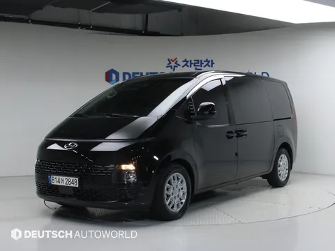 2022 Hyundai Staria Cargo 5-Seater