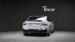 2022 BMW 2-Series M240i xDrive Coupe, светло-серебристый — фото 4