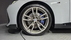 2022 BMW 2-Series M240i xDrive Coupe, светло-серебристый — фото 5