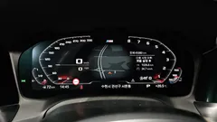 2022 BMW 2-Series M240i xDrive Coupe, светло-серебристый — фото 8