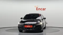 2021 Honda Accord 2.0 Hybrid Touring, чёрный — фото 3
