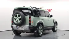 2023 Land Rover Defender 110 D300 75th Edition — фото 2