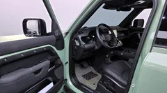 2023 Land Rover Defender 110 D300 75th Edition — фото 10