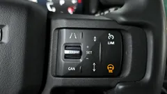 2023 Land Rover Defender 110 D300 75th Edition — фото 17