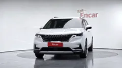 2023 Kia Carnival Diesel 9-Seater Prestige — фото 3