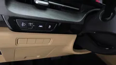 2023 Kia Carnival Diesel 9-Seater Prestige — фото 17