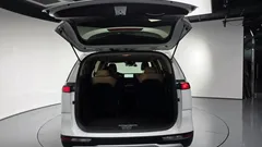 2023 Kia Carnival Diesel 9-Seater Prestige — фото 20