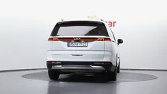 2022 Kia Carnival Diesel 9-Seater Noblesse — фото 4