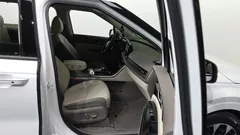 2022 Kia Carnival Diesel 9-Seater Noblesse — фото 11