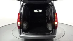 2022 Hyundai Staria Cargo 3-Seater — фото 20