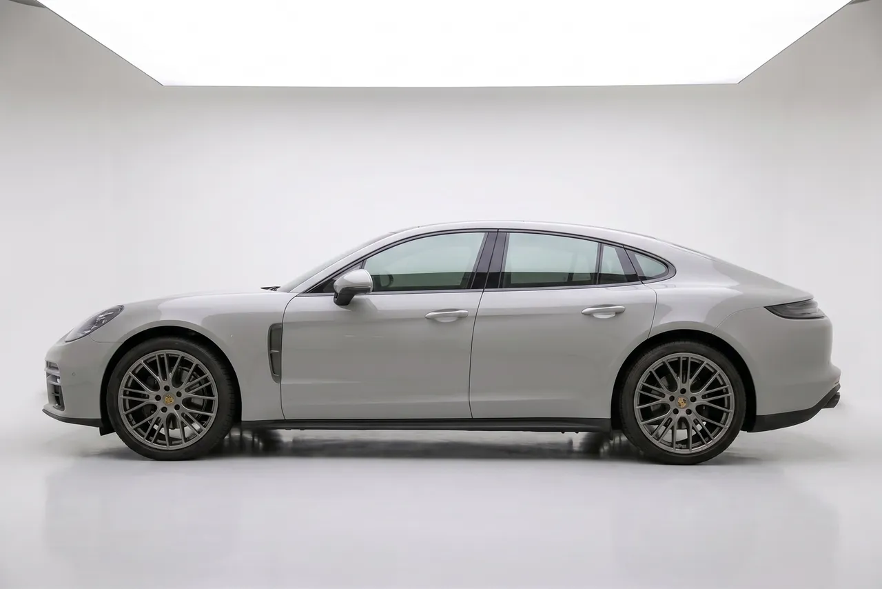 2023 Porsche Panamera 2.9 AWD Platinum Edition