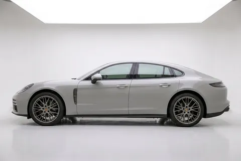 2023 Porsche Panamera 2.9 AWD Platinum Edition