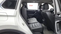 2023 Volkswagen Tiguan 2.0 TDI Prestige — фото 11