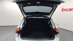 2023 Volkswagen Tiguan 2.0 TDI Prestige — фото 19