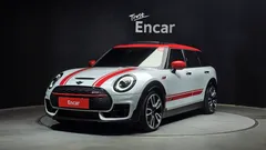 2023 Mini Clubman JCW, серо-серебристый — фото 1