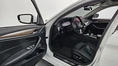 2023 BMW 5-Series 530i xDrive Luxury — фото 10