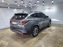 2023 Hyundai Tucson Inspiration 2WD, серый — фото 2