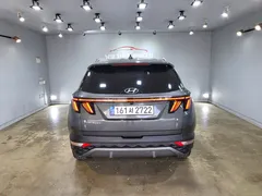 2023 Hyundai Tucson Inspiration 2WD, серый — фото 4