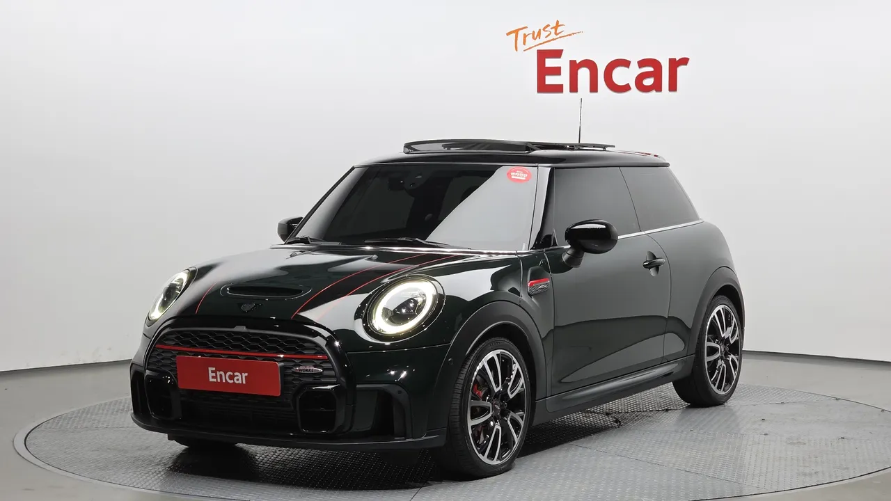 2022 Mini Cooper JCW