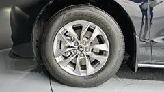2023 Toyota Sienna 2.5 Hybrid AWD, чёрный — фото 5