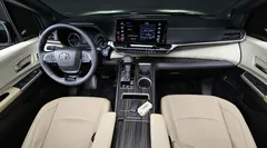 2023 Toyota Sienna 2.5 Hybrid AWD, чёрный — фото 7