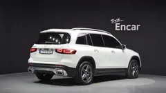 2022 Mercedes-Benz GLB-Class GLB250 4MATIC — фото 2