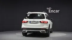 2022 Mercedes-Benz GLB-Class GLB250 4MATIC — фото 4