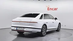 2023 Hyundai Grandeur Exclusive — фото 2