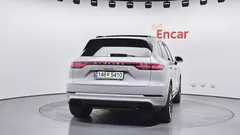 2023 Porsche Cayenne 3.0 E-HYBRID PLATINUM EDITION — фото 4