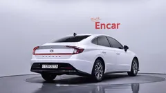 2022 Hyundai Sonata 2.0 — фото 2