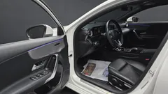 2022 Mercedes-Benz A-Class A220 Hatchback, белый — фото 10