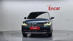 2022 Volkswagen Tiguan 2.0 TDI 4-Motion Premium, синий — фото 3