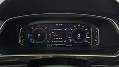 2022 Volkswagen Tiguan 2.0 TDI 4-Motion Premium, синий — фото 8