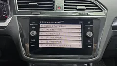 2022 Volkswagen Tiguan 2.0 TDI 4-Motion Premium, синий — фото 16
