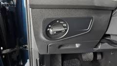 2022 Volkswagen Tiguan 2.0 TDI 4-Motion Premium, синий — фото 18