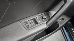 2022 Volkswagen Tiguan 2.0 TDI 4-Motion Premium, синий — фото 19