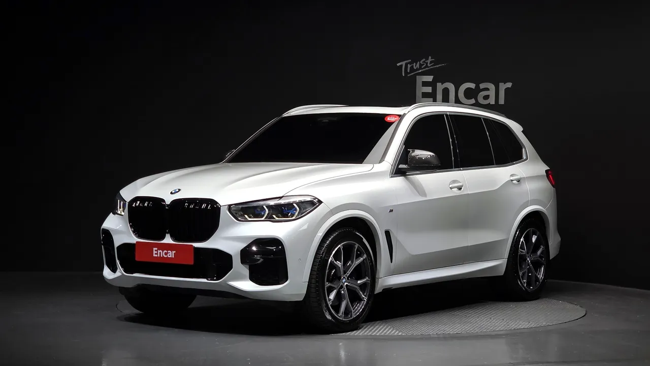 2022 BMW X5 xDrive 40i M Sport