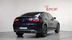 2022 Mercedes-Benz GLC-Class GCL300 4MATIC Coupe — фото 2