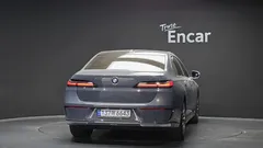 2023 BMW 7-Series 740i sDrive Design Pure Excellence — фото 4