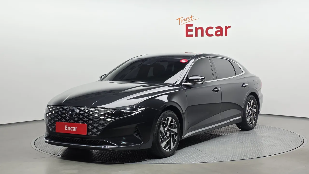 2022 Hyundai Grandeur Le Blanc