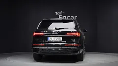 2023 Audi Q7 50 TDI Quattro Premium — фото 4
