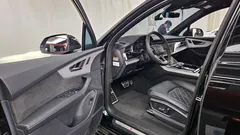 2023 Audi Q7 50 TDI Quattro Premium — фото 10