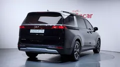 2022 Kia Carnival Diesel 9-Seater Prestige — фото 2
