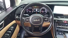 2022 Kia Carnival Diesel 9-Seater Prestige — фото 13
